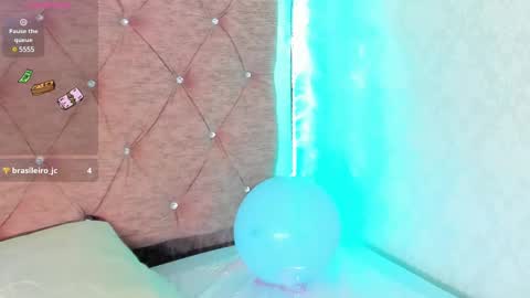 sofi smith online show from March 2, 2025, 6:51 pm