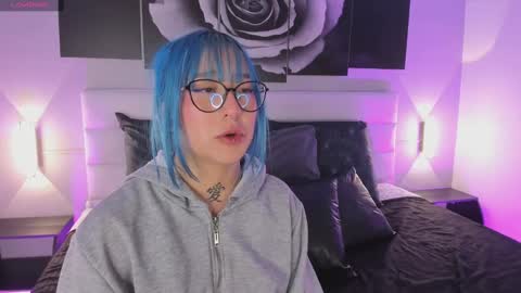 sofi_sp online show from October 20, 2025, 11:32 am