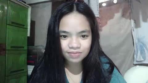 sofia_587145 online show from February 22, 2026, 7:40 am