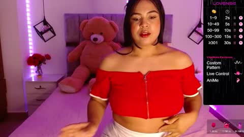 Snapshot of sofia_burman chatting on November 17, 2025, 8:14 pm Sofi online show from November 17, 2025, 8:14 pm