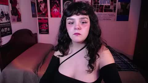 Sofi online show from March 25, 2026, 10:27 pm