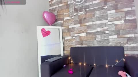 sofia danvers online show from February 22, 2025, 9:04 pm