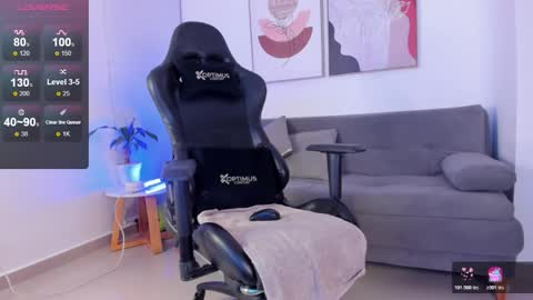 Sofia Jo                                                                                            IG sofisj023 online show from December 14, 2025, 1:44 am