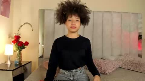 Snapshot of sofia_kay_ chatting on July 1, 2026, 7:35 pm S O F I A online show from July 1, 2026, 7:35 pm