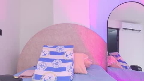 Sofia online show from November 25, 2025, 3:06 am