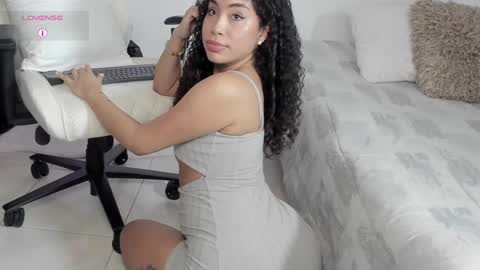 SofiONLYFANS sofia storm  online show from January 10, 2025, 12:49 am