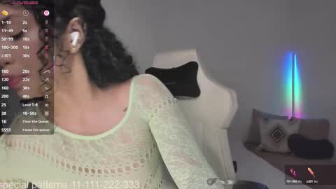 SofiONLYFANS sofia storm  online show from October 12, 2025, 10:58 am