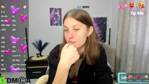 Sofia online show from March 25, 2026, 1:28 pm