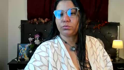 sofia_sorceress online show from October 20, 2025, 2:56 am