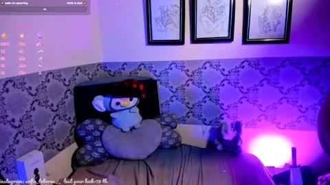 Demi Sofia online show from December 23, 2024, 1:08 am