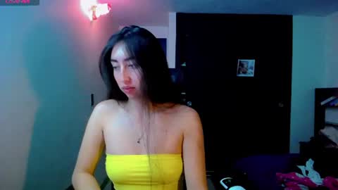 Snapshot of sofia_vanner chatting on July 7, 2026, 3:20 am SOFIA online show from July 7, 2026, 3:20 am