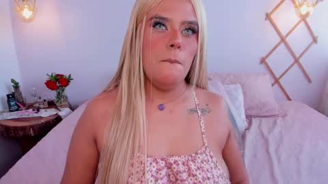 Sofi cortes626 Ig online show from October 26, 2025, 6:58 pm