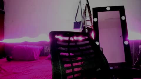 Danna Sofia online show from March 5, 2025, 11:16 pm