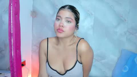 sofiacastillo01 online show from June 2, 2026, 3:36 pm
