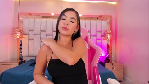 Sofia  online show from February 27, 2025, 4:09 am