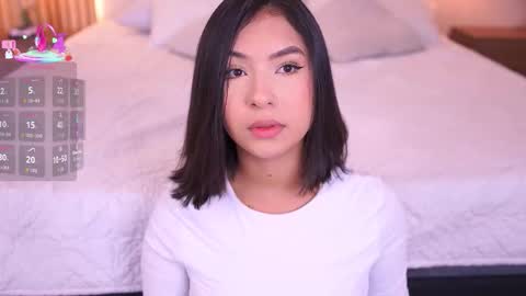 Sofia  online show from October 6, 2025, 12:13 pm