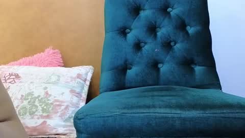 Snapshot of sofianena chatting on February 13, 2025, 4:11 am love online show from February 13, 2025, 4:11 am