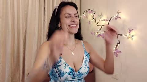 Snapshot of sofibelladelavega chatting on April 29, 2026, 7:20 pm Sofi Bella online show from April 29, 2026, 7:20 pm