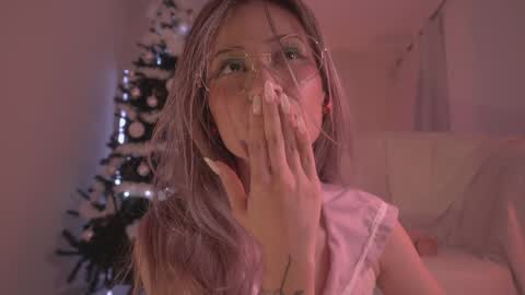 Sofi  online show from December 12, 2024, 2:37 am