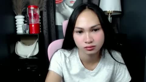 Snapshot of sofie_asian chatting on February 21, 2025, 5:20 pm JANA online show from February 21, 2025, 5:20 pm