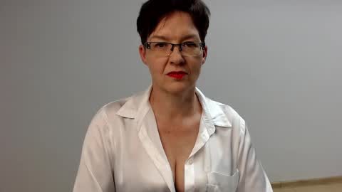 Sofie Velvet online show from January 15, 2025, 5:37 pm