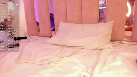 Sofie online show from January 30, 2025, 6:54 pm