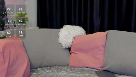 Snapshot of sofiewild25 chatting on November 29, 2025, 12:13 am Sofiewild25 online show from November 29, 2025, 12:13 am