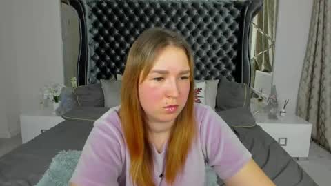 sofii_darling online show from February 22, 2026, 5:33 pm