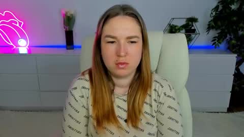 Snapshot of sofii_darling chatting on March 9, 2026, 5:50 pm sofii_darling online show from March 9, 2026, 5:50 pm