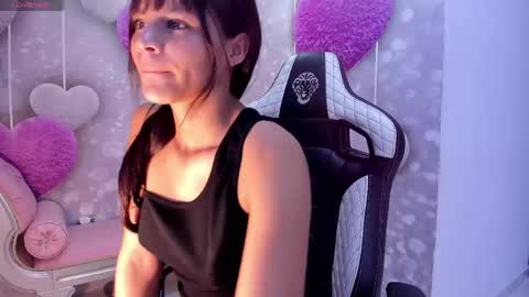 Sofi online show from April 15, 2026, 3:57 am