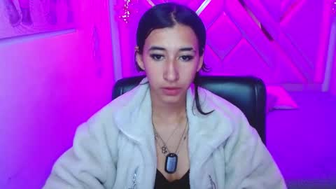 Sofii  online show from April 24, 2026, 3:20 am