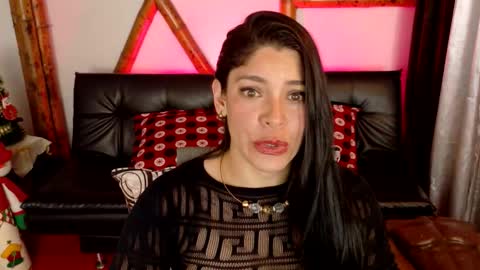 Snapshot of sofiia_diaz_ chatting on December 18, 2025, 7:53 pm Sofi online show from December 18, 2025, 7:53 pm