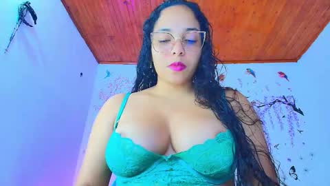 Snapshot of sofiia_diiaz chatting on November 16, 2025, 3:56 am Sofa Daz online show from November 16, 2025, 3:56 am