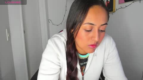 sofiia rodriguez online show from February 19, 2025, 2:01 pm