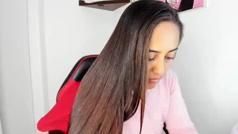 sofiia rodriguez online show from October 18, 2025, 12:17 pm