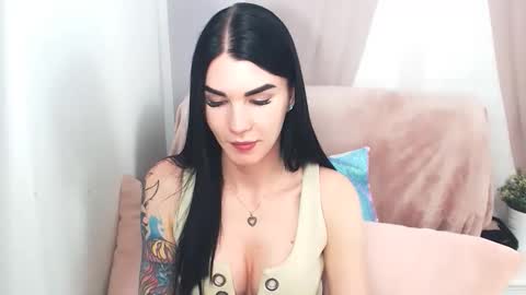 sofiiadream online show from March 9, 2026, 3:38 pm