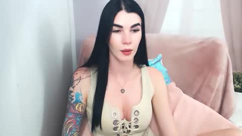 sofiiadream online show from May 13, 2026, 7:00 pm