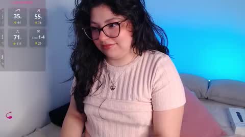 Lau  online show from October 12, 2025, 11:53 am