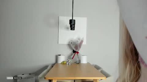 kitty katy online show from April 4, 2026, 8:06 pm