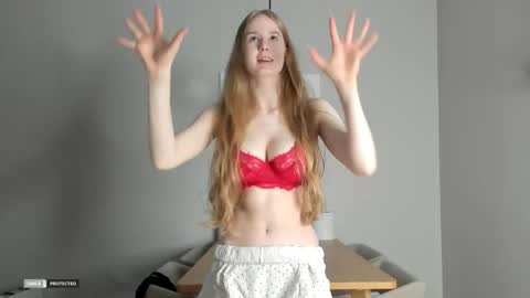 kitty katy online show from April 17, 2026, 8:12 pm