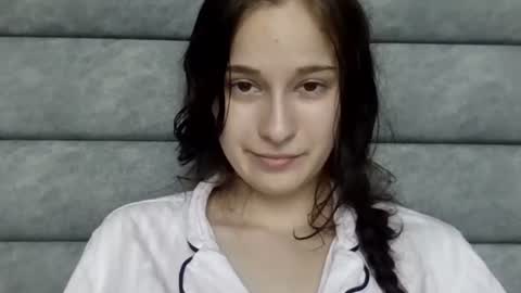 softcherry0345 online show from June 20, 2026, 12:19 pm
