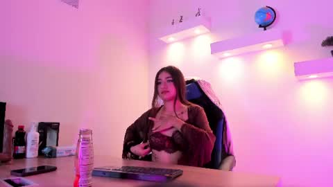 Soft  online show from June 22, 2026, 4:09 am