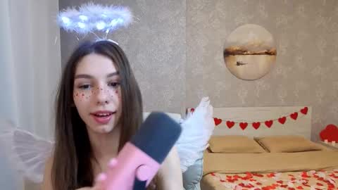 Kelly online show from February 14, 2026, 3:20 pm