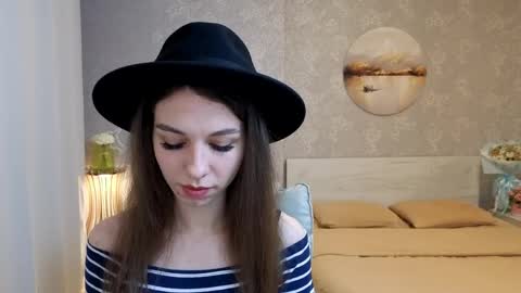 Kelly online show from April 8, 2026, 3:12 pm