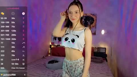 Snapshot of softy_bunny chatting on June 9, 2026, 4:07 pm softy_bunny online show from June 9, 2026, 4:07 pm
