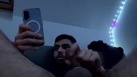 sokah121 online show from December 18, 2025, 3:23 am