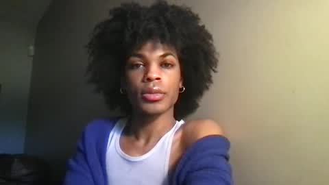 Snapshot of solaceeve chatting on November 24, 2025, 6:51 pm SolaceEve online show from November 24, 2025, 6:51 pm