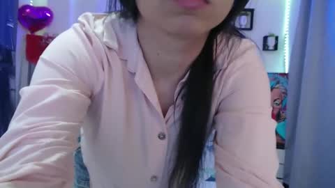 Sol Angel online show from October 27, 2025, 2:32 pm