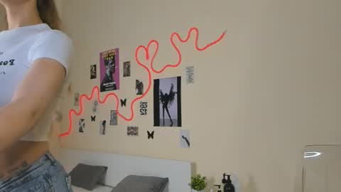 Ema online show from April 3, 2026, 5:27 am