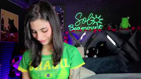 Snapshot of solbeaumont chatting on June 18, 2026, 7:07 pm Sol online show from June 18, 2026, 7:07 pm